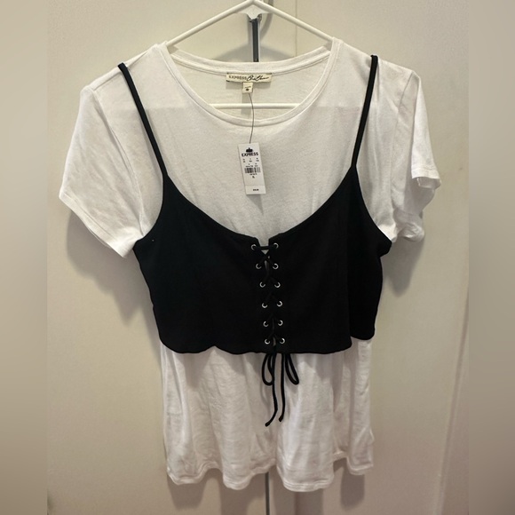 🆕 White Tee with Attached Black Corset 🤍🖤 - Picture 1 of 5